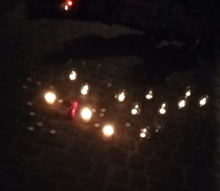 Mahnwache zu den Anschlägen in Hanau